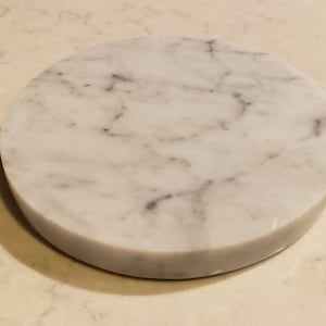 1&quot; thick Bianco Carrara marble circles 6&quot;,7&quot;,8&quot;,9&quot;,10&quot;,11&quot;,12&quot;,13&quot;,14&quot;,15&quot;,16&quot; diameter available, Trivets,  Art Pedestals. Free Shipping.
