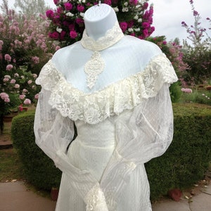 Vintage Gunne Sax Style Victorian Lace Swiss Dot Ruffle Train Wedding Dress zdjęcie 10