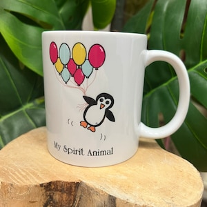 PINGUIN Becher kann mit einem Namen personalisiert werden