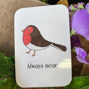 Robin met altijd nabije woorden vastgelegd als portemonneekaart of wenskaart