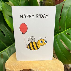 Carta Happy B day BEE catturata come biglietto da borsetta o biglietto di auguri