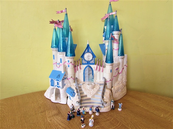 1996 trendmasters outlet cinderella castle