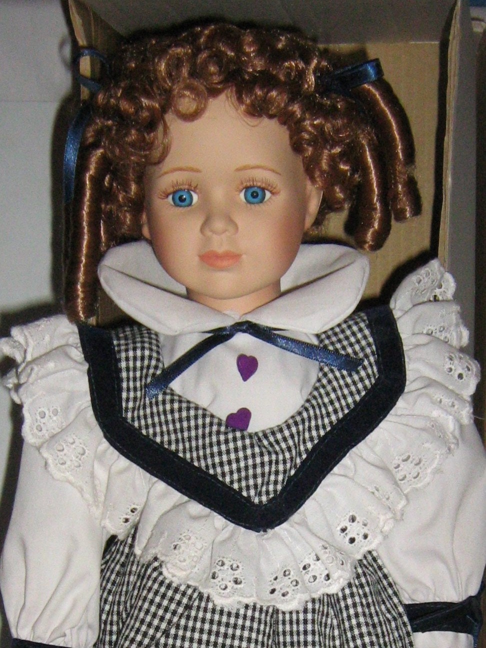 Beautiful Large D.S.N. Collection Vintage Doll With Box Mint Condition memsartshop. Etsy Canada