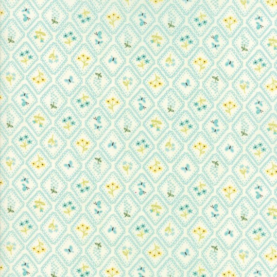 Home Sweet Home Moda Layer Cake 42 100/% Cotton 10/" Precut Quilt Squares
