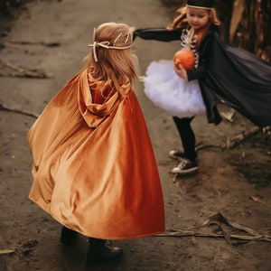 Magic Cape “Little Gold Riding Hood”,  Girls halloween costume, Boy halloween costume, Halloween, Carnival, Cape for a Kid