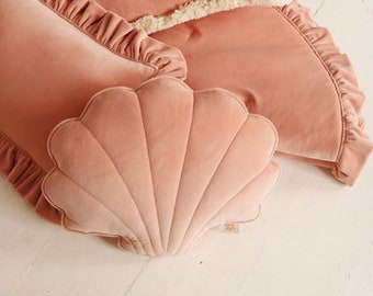 Soft Velvet Shell Pillow “Apricot”