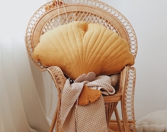 Velvet ginkgo leaf pillow "Honey",Sofa cushion, Decorative cushion for children's room, for living room, for bedroom, Modern cushions
