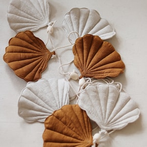 Linen Garland with Shells “Caramel”, Nursery decoration, Garland for boy, Garland for girl, Wall decoration, Handmade, Kids Room decoration