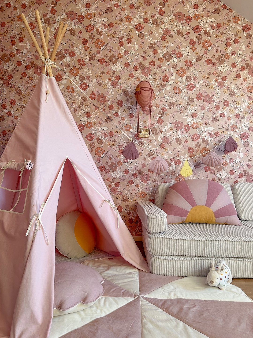 Decorative Cushions Grey And Pink Teepee Teepee Tent Incl Floor - Main Image