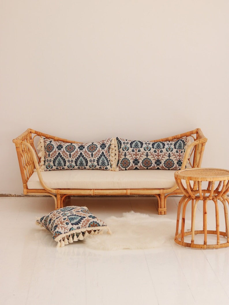 Blue Iris in Istanbul bolster - Thumbnail 2