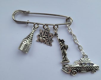 New York Kilt Pin Brooch, Shawl Brooch, big apple.  New York charms