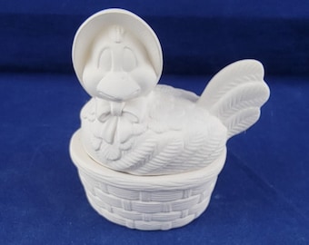 Ceramic Chicken Dish (3.5 inches tall), Small Chicken dish with lid, Ready to paint chicken, Chicken decoration, u paint ceramics, mini