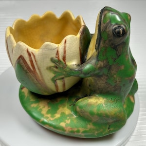 Antique Weller Pottery 1920s Coppertone Frog on Lily Pad Lotus Vase Bowl Planter