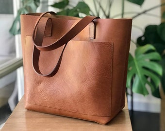 MEDIUM Camel Leather tote bag with large outside pocket. New medium Cap Sa Sal Bag. Handmade.
