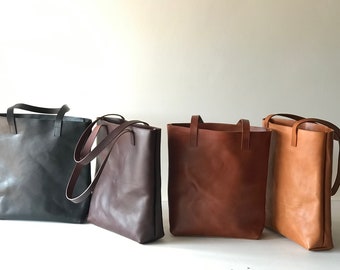 Sac fourre-tout en cuir. Sac en cuir « Illa Roja ». Cabas en cuir pleine fleur tanné végétal. Disponible en 4 couleurs