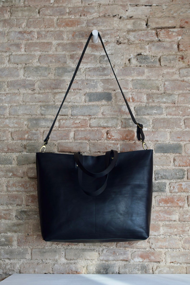 Weekender Leather bag. Black Oversized Tote. The big one from Cap Sa Sal Collection. Handmade. image 5