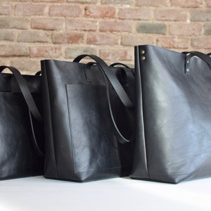 Weekender Leather bag. Black Oversized Tote. The big one from Cap Sa Sal Collection. Handmade. image 2