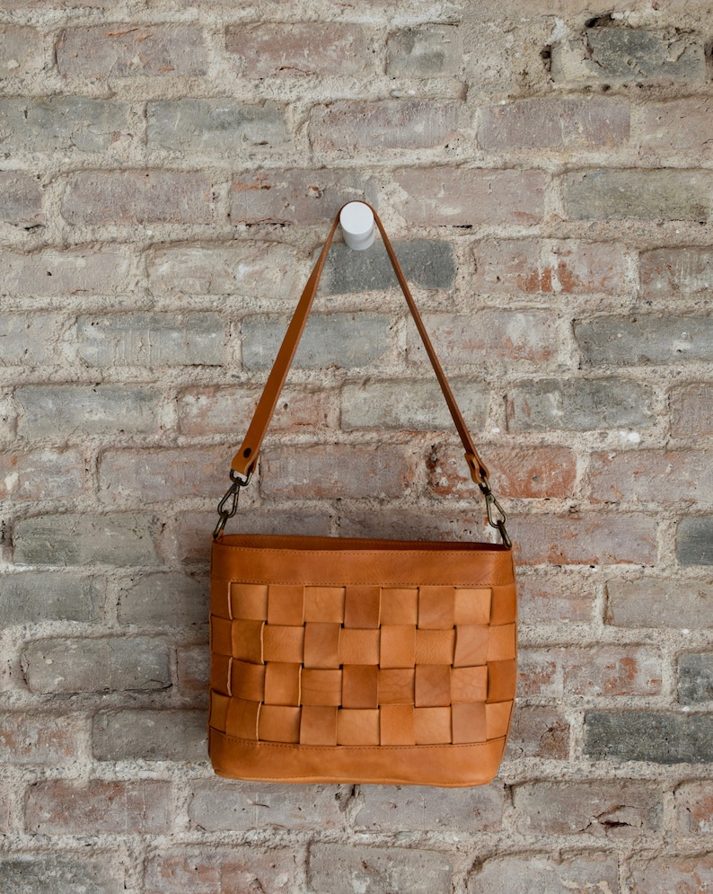 Vegetable tanned leather hand braid leather bag