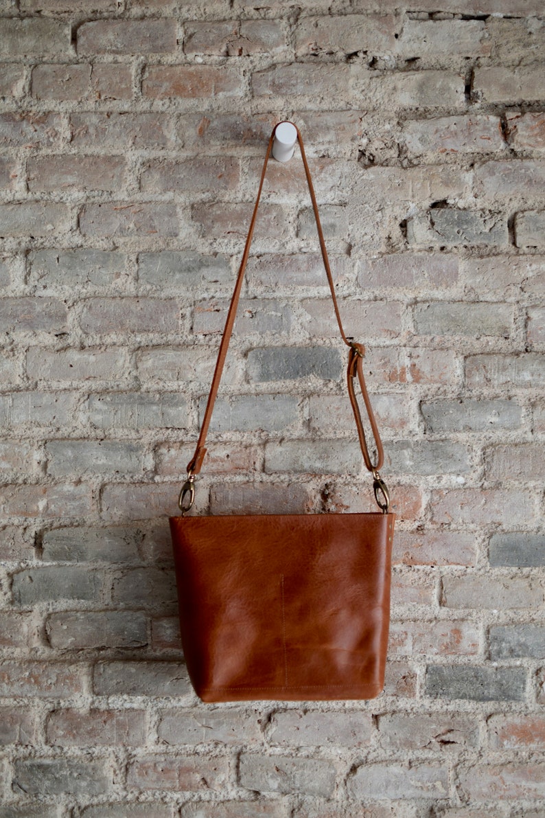 Small COGNAC / TAN Crossbody leather bag with outside pocket and Zipper. Handmade. image 2