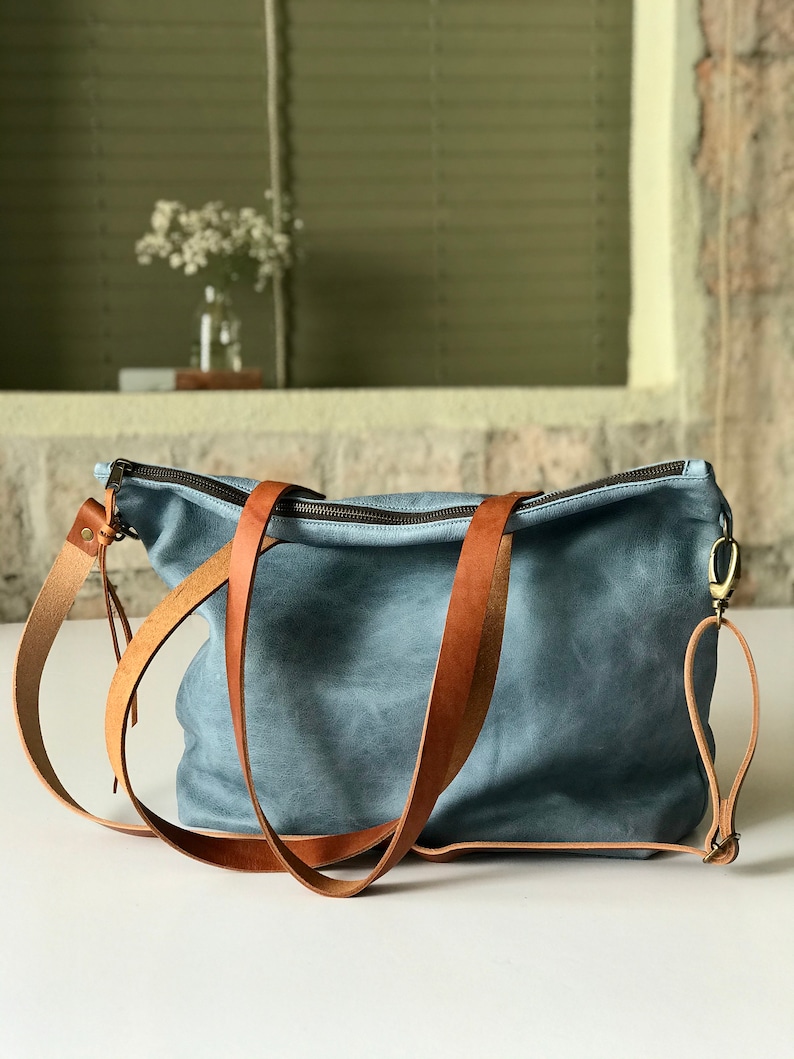 Large Blue Leather bag with zip and inside lining. Handmade. Minimalist leather bag. image 5