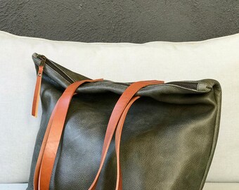 GALIANI*ワンショルダー*バンドゥ*TAITI VERDE FLORESTA Olive Green Leather Bag With Zip and Inside Lining. Handmade