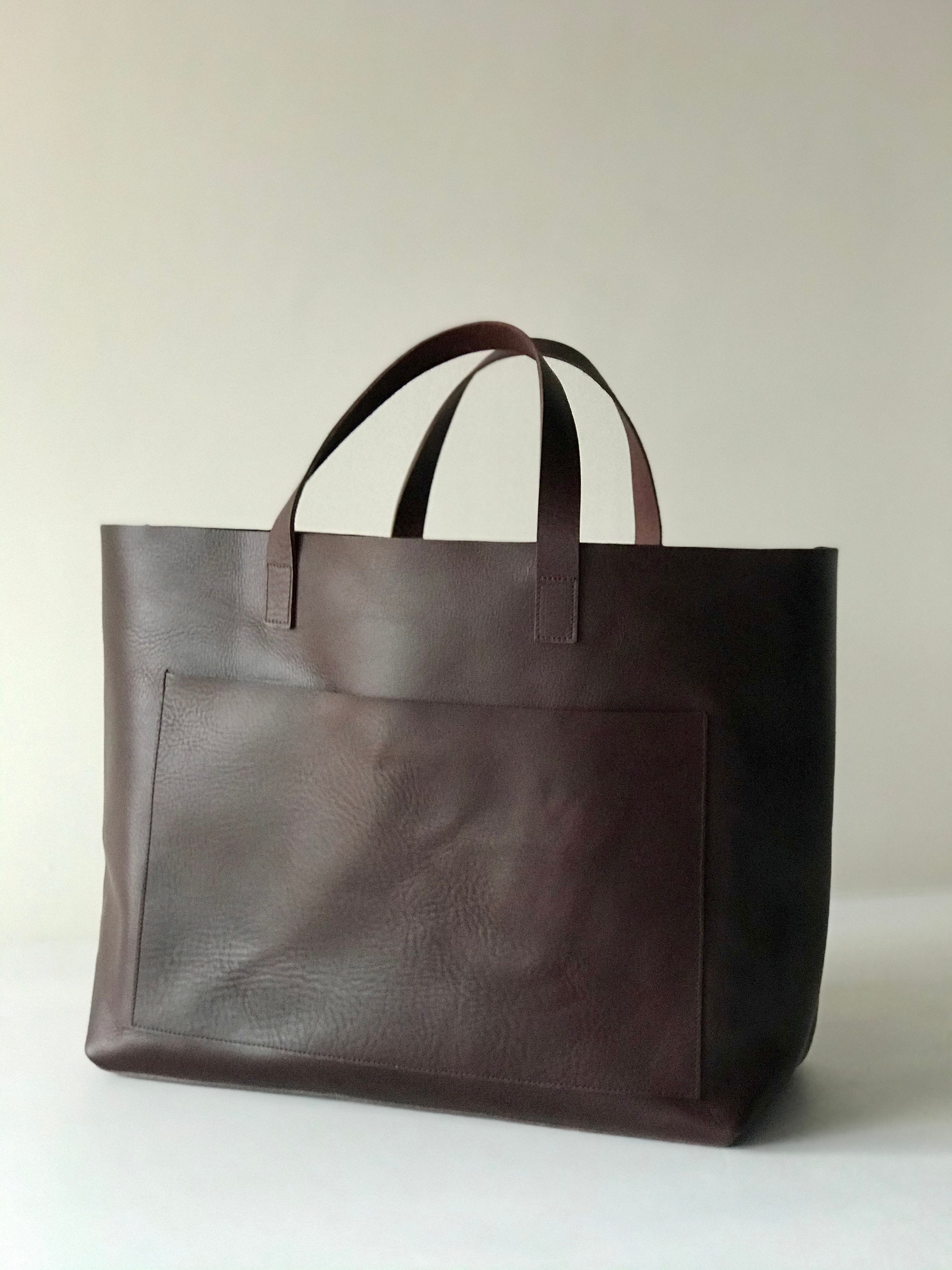 rough style bag／dark brown Oversized / Weekender Dark Brown Leather Tote Bag With