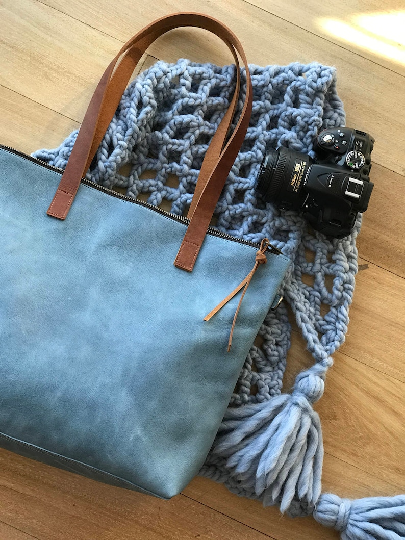 Large Blue Leather bag with zip and inside lining. Handmade. Minimalist leather bag. image 8