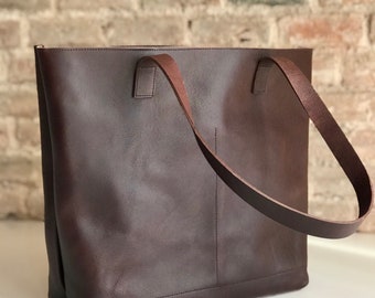 Handmade Leather Tote Bag: Full Grain Vegetable Tanned Cowhide
