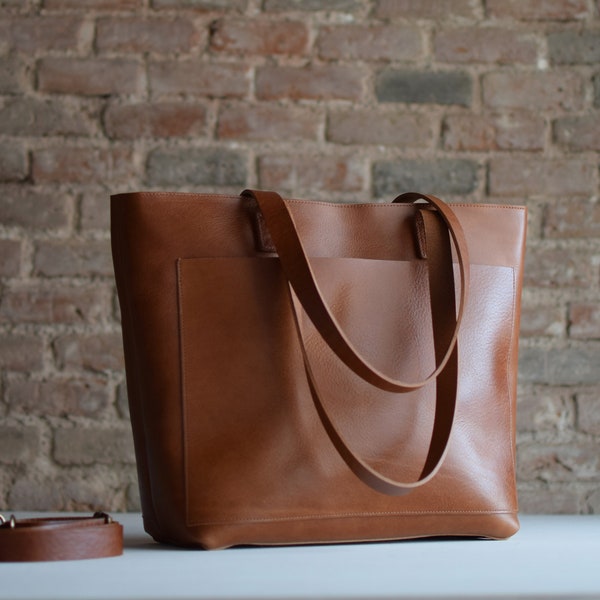 Tan / Cognac Leather tote bag with large outside pocket. Cognac Cap Sa Sal Bag. Handmade.