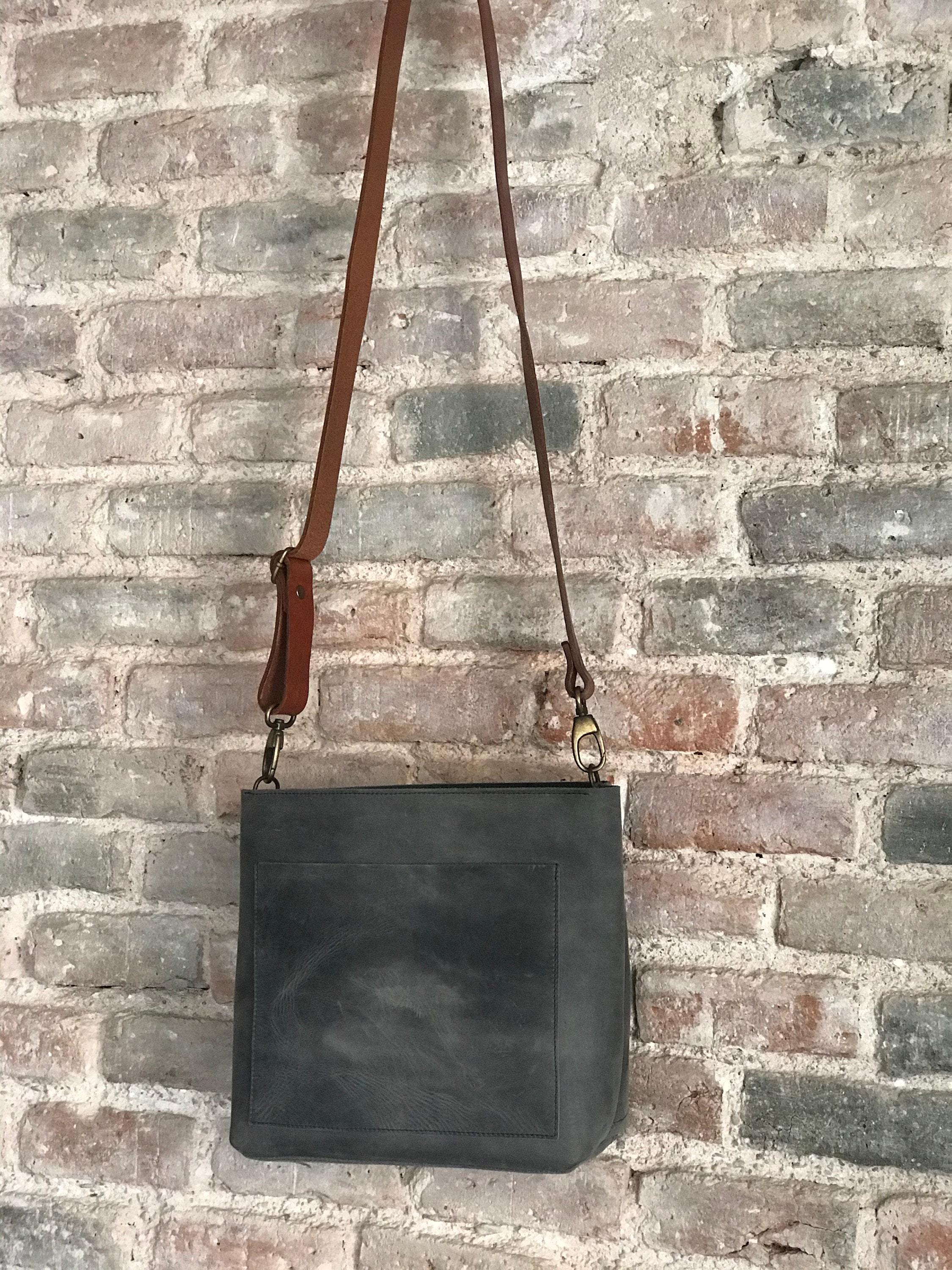 Leather Purses With Outside Pockets