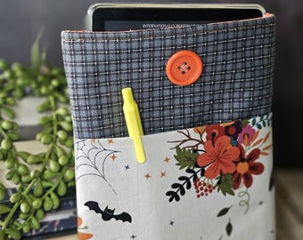 Witchy Vibes Kindle Sleeve – Button Closure & Front Pocket