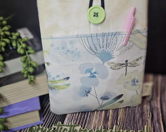 Funda para Kindle Dragonfly: cierre de botón y bolsillo frontal