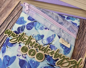 Blue Butterflies Kindle Sleeve – Quilted & Zippered