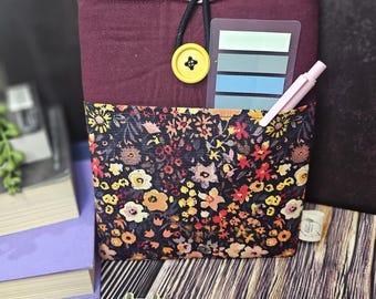Dark Floral Kindle Sleeve – Button Closure & Front Pocket