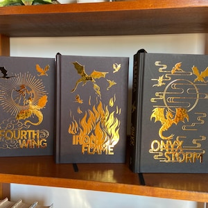 Fourth Wing, Iron Flame, Onyx Storm セット Onyx Storm + Iron Flame + Fourth wing by Rebecca Yarros 3