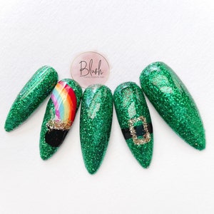 Lucky Leprechaun Saint Patrick's Day Green Glitter Rainbow Press-On Nails Gel Nail Art