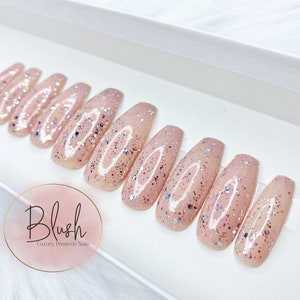 Iced Mocha Nude Luxury Glitter Shiny Glitter Fake Press-on Nails Gel