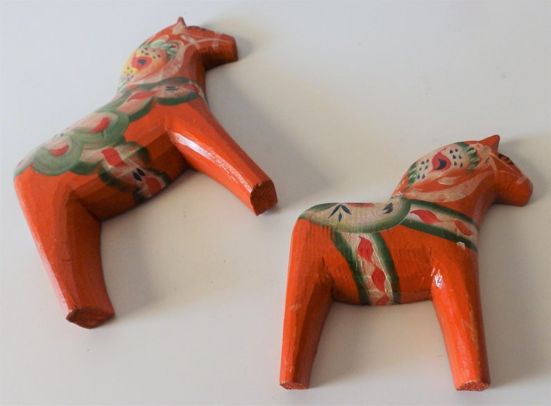 2 Vintage FLAT Swedish Red Dala Dalarna Horses 5-18 High Bought in Sweden 3-34 High