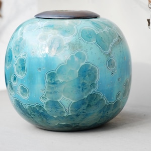 Blue Crystalline Pottery Urn: Round Cremation Urn for Ashes