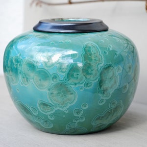 Green Crystalline Pottery Cremation Urn: Decorative Candle Holder