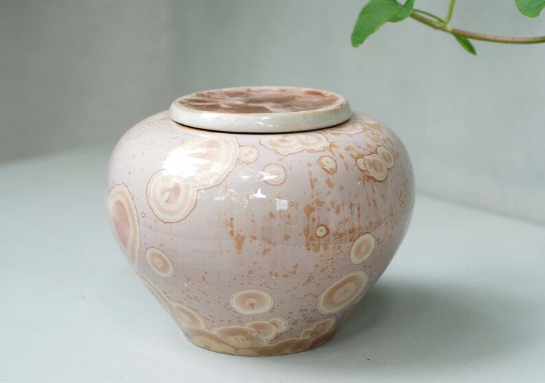 Pet urns for dog, cat urn, small ceramic urn, shops urns for human ashes, memorial urns, decorative urns.