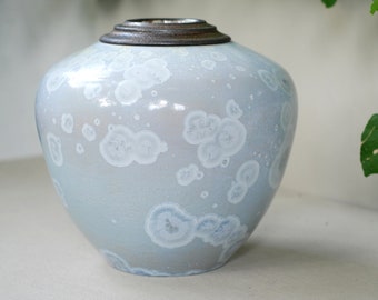 Urns for human ashes, cremation urns, white ceramic urn, decorative urns, crystalline pottery.