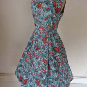 50&#39;s Dress. Wild Africa.