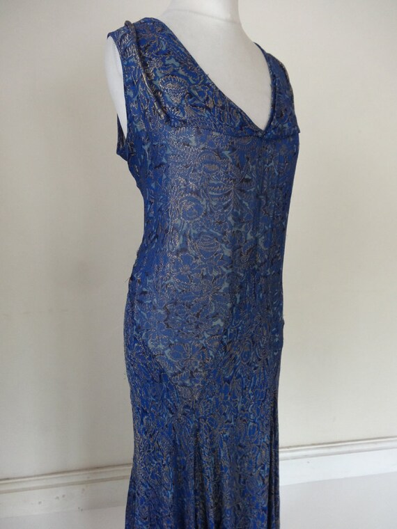 30's Gold Lame Dress. Seduction.