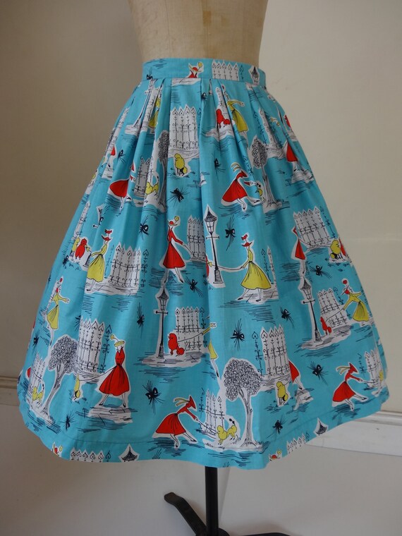 50's Skirt. Flirty.
