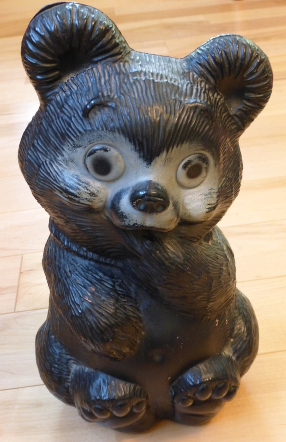 piggy bank bear