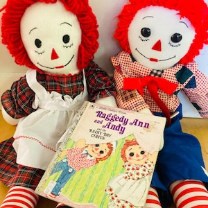 Vintage Collectible Raggedy Ann and Andy Dolls, Raggedy Ann Doll, Raggedy Andy doll, Collectible Plush Toys, Vintage Raggedy Ann and Andy