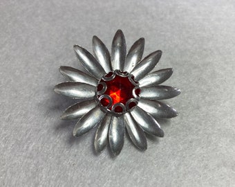 Vintage Silver Eloxal Aluminium Hong Kong Silver Red Flower Daisy Brooch Pin