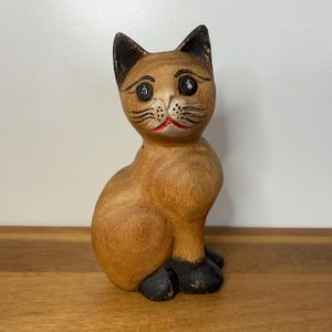 Vintage Folk Art Wood Cat...Hand Carved And Hand Painted Cat Decor...Wood Cat Statue...Animal Figurine...Handcrafted Solid Wood Cat