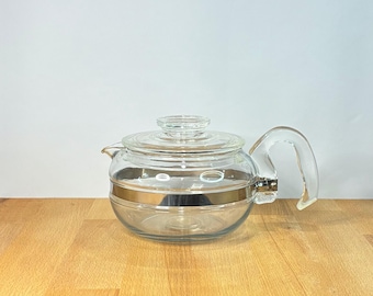 Bule de vidro Pyrex vintage...Flameware 6 xícaras...Vidro transparente 8446...Bule de qualidade...Cozinha retrô...Alça de vidro...Aço inoxidável